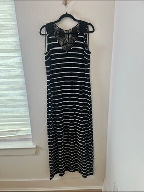 Cache BlackWhite Striped Maxi Dress Crochet Lace Back-no size tags L/xl?